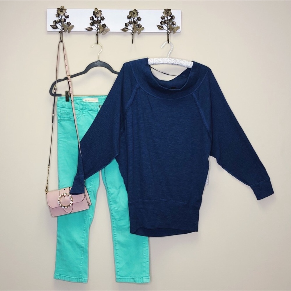 NWT Free People Blue Sweatshirt Oversized Top